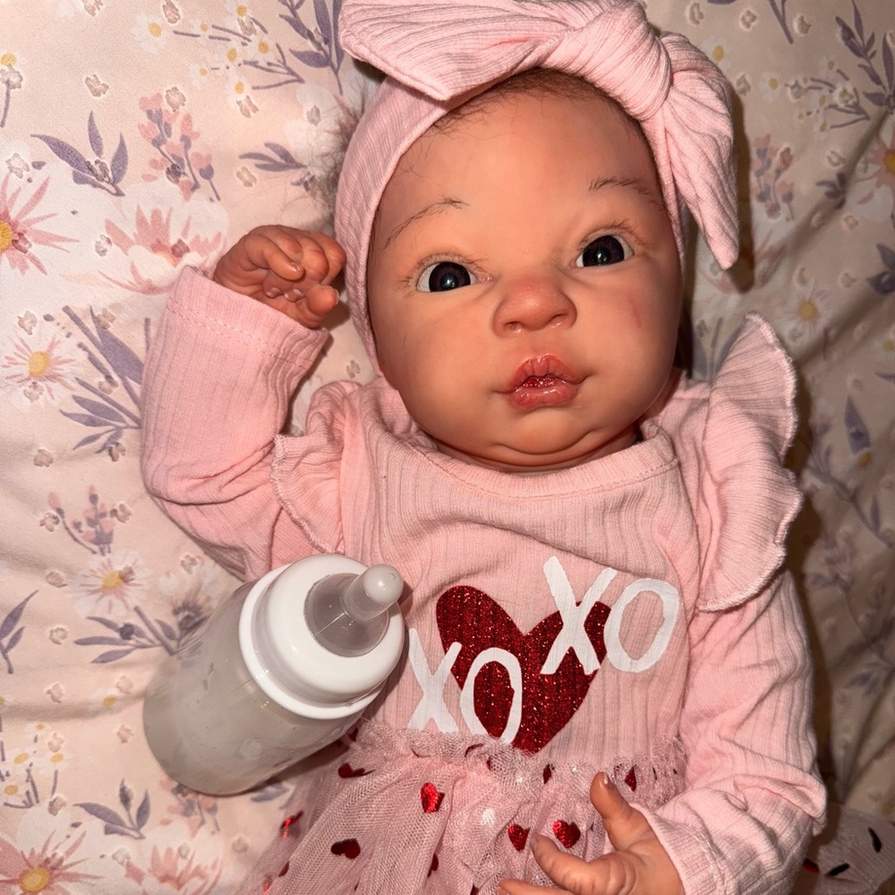 Reborn baby doll Olive brown hair New custom baby - Picture 3 of 9